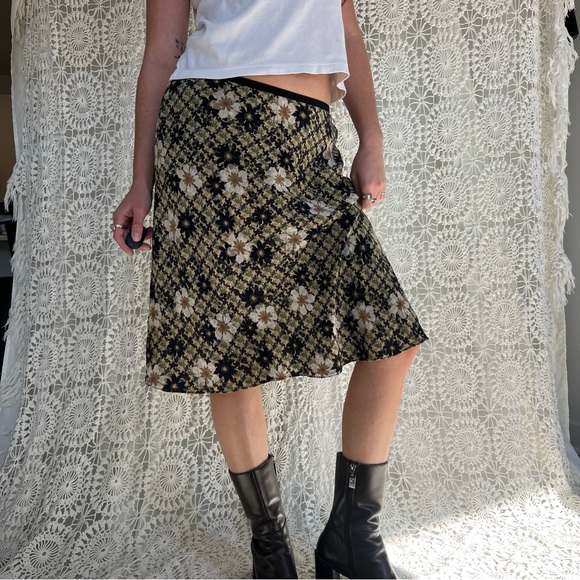 Alfani Petite 100% Silk Floral Midi Skirt Women’s Size 6P...